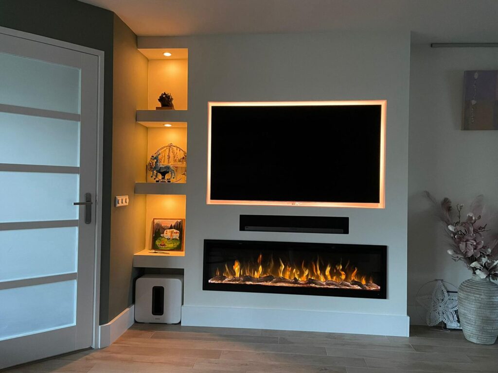 Elektrische openhaard in moderne woning